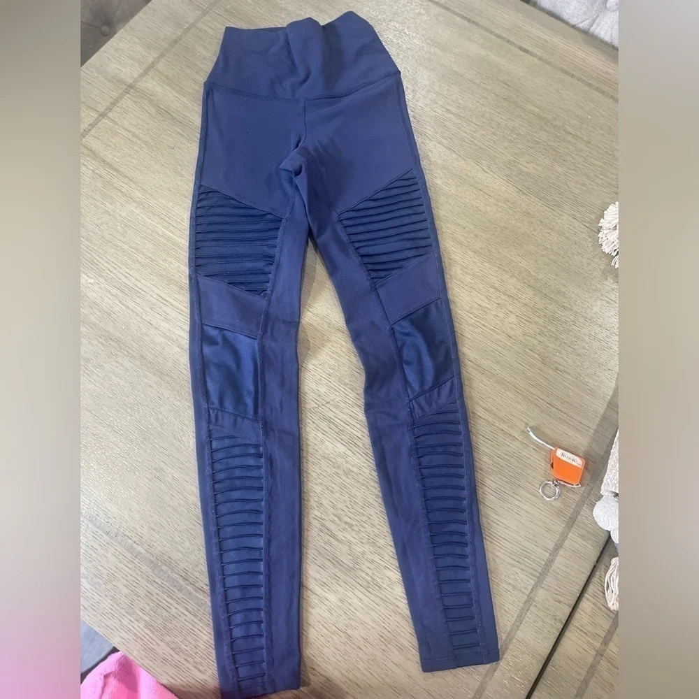 alo yoga leggings navy blue